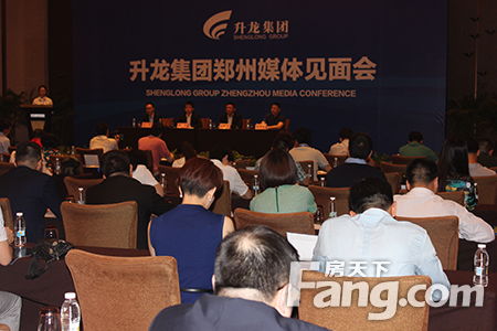 素炒芦笋的家常做法(素炒芦笋怎么做),第3张 素炒芦笋的家常做法(素炒芦笋怎么做),素炒芦笋的家常做法(素炒芦笋怎么做),第3张