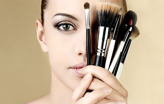 怎样化妆让皮肤变得细嫩有光泽(怎么化妆皮肤细腻),第3张 怎样化妆让皮肤变得细嫩有光泽(怎么化妆皮肤细腻),怎样化妆让皮肤变得细嫩有光泽(怎么化妆皮肤细腻),第3张