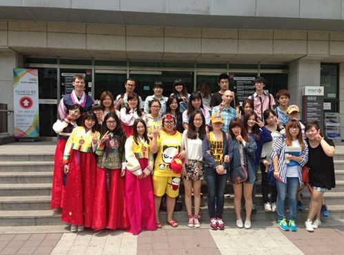 办公空间装修:上海楼市再度升温!现在购房需要考虑的几个因素,第3张 办公空间装修:上海楼市再度升温!现在购房需要考虑的几个因素,办公空间装修:上海楼市再度升温!现在购房需要考虑的几个因素,第3张