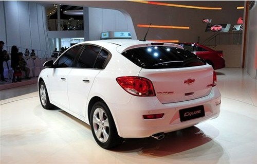 学弗兰(雪佛兰科鲁兹2023年新款价格),第2张 学弗兰(雪佛兰科鲁兹2023年新款价格),学弗兰(雪佛兰科鲁兹2023年新款价格),第2张