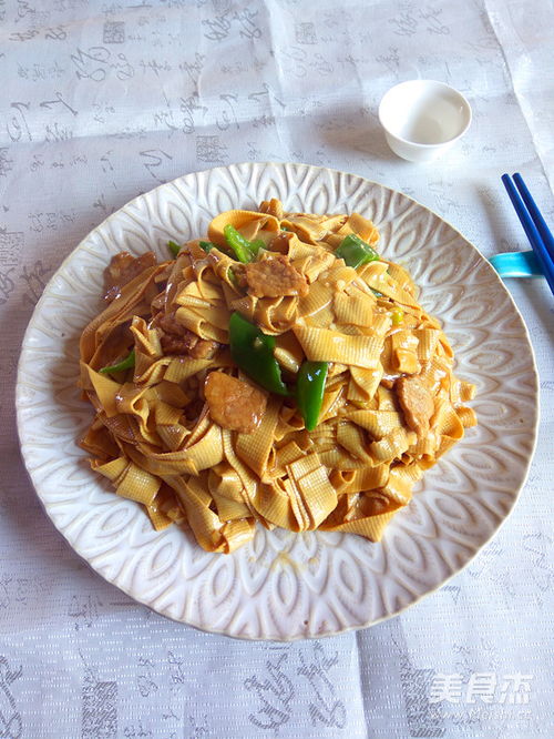 尖椒干豆腐饭店做法(尖椒干豆腐的做法家常),第2张 尖椒干豆腐饭店做法(尖椒干豆腐的做法家常),尖椒干豆腐饭店做法(尖椒干豆腐的做法家常),第2张