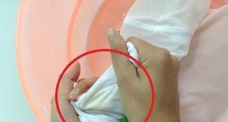 女人来月经流血图片（女生月经出血图片）,女人来月经流血图片（女生月经出血图片）,第3张