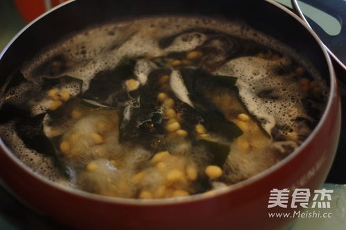排骨黄豆海带汤的做法(排骨海带黄豆汤的做法正宗窍门),第2张 排骨黄豆海带汤的做法(排骨海带黄豆汤的做法正宗窍门),排骨黄豆海带汤的做法(排骨海带黄豆汤的做法正宗窍门),第2张