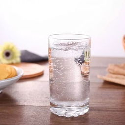 苏打水每天喝多少合适(四种人不宜喝苏打水),第1张 苏打水每天喝多少合适(四种人不宜喝苏打水),苏打水每天喝多少合适(四种人不宜喝苏打水),第1张