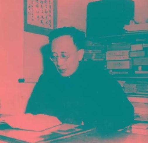 阿斯顿马丁车标(阿斯顿马丁车标含义),第3张 阿斯顿马丁车标(阿斯顿马丁车标含义),阿斯顿马丁车标(阿斯顿马丁车标含义),第3张