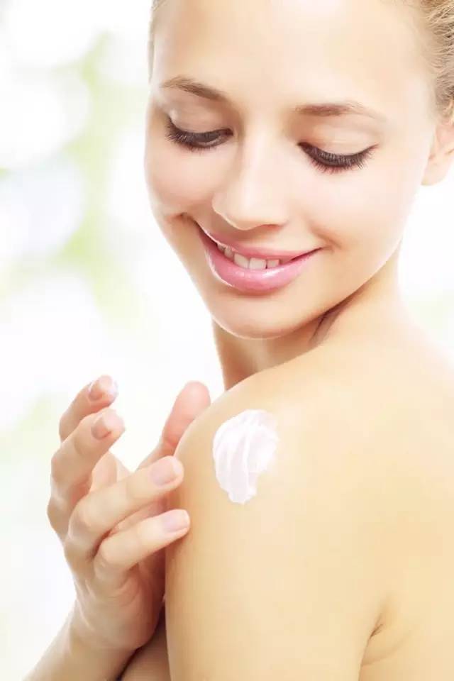 皮肤不白不黑怎么改善(皮肤不白皙怎么办),第1张 皮肤不白不黑怎么改善(皮肤不白皙怎么办),皮肤不白不黑怎么改善(皮肤不白皙怎么办),第1张