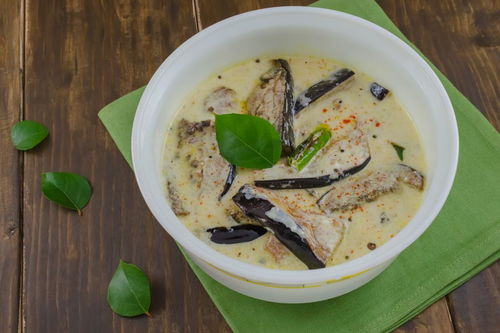 鱼头火锅的做法(鱼头火锅的做法最正宗的做法视频),第3张 鱼头火锅的做法(鱼头火锅的做法最正宗的做法视频),鱼头火锅的做法(鱼头火锅的做法最正宗的做法视频),第3张