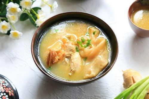 花胶鸡汤的做法(避风塘花胶鸡汤的做法),第3张 花胶鸡汤的做法(避风塘花胶鸡汤的做法),花胶鸡汤的做法(避风塘花胶鸡汤的做法),第3张