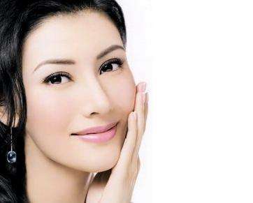 脸上皮肤白是桃花脸吗（脸白是天生的吗）,脸上皮肤白是桃花脸吗（脸白是天生的吗）,第3张