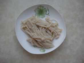 培根金针菇的做法(红烧培根金针菇的做法),第3张 培根金针菇的做法(红烧培根金针菇的做法),培根金针菇的做法(红烧培根金针菇的做法),第3张