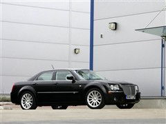 srt8(克莱斯勒300CSRT8),第2张 srt8(克莱斯勒300CSRT8),srt8(克莱斯勒300CSRT8),第2张