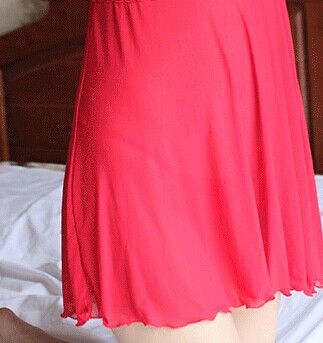 皮肤黑能穿什么颜色的衣服吗(皮肤黑的可以穿什么颜色),第1张 皮肤黑能穿什么颜色的衣服吗(皮肤黑的可以穿什么颜色),皮肤黑能穿什么颜色的衣服吗(皮肤黑的可以穿什么颜色),第1张