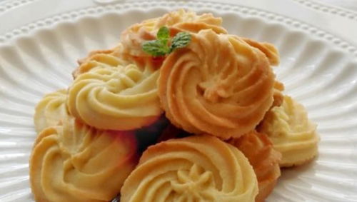 小饼干的做法烤箱(小饼干的做法烤箱新手做曲奇饼干做法),第3张 小饼干的做法烤箱(小饼干的做法烤箱新手做曲奇饼干做法),小饼干的做法烤箱(小饼干的做法烤箱新手做曲奇饼干做法),第3张