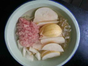 广东靓汤(广东靓汤雪梨炖瘦肉),第1张 广东靓汤(广东靓汤雪梨炖瘦肉),广东靓汤(广东靓汤雪梨炖瘦肉),第1张