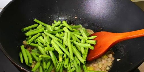 奔驰e级敞篷车(奔驰e级敞篷车18款跟23款外观区别),第2张 奔驰e级敞篷车(奔驰e级敞篷车18款跟23款外观区别),奔驰e级敞篷车(奔驰e级敞篷车18款跟23款外观区别),第2张