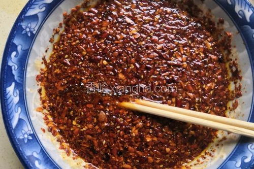 秘制辣椒油的做法及配方(秘制辣椒油的做法及配方视频),第1张 秘制辣椒油的做法及配方(秘制辣椒油的做法及配方视频),秘制辣椒油的做法及配方(秘制辣椒油的做法及配方视频),第1张