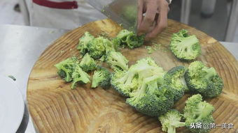 装修平台：从信号到数据：探究光纤接线盒的工作原理,装修平台：从信号到数据：探究光纤接线盒的工作原理,第2张