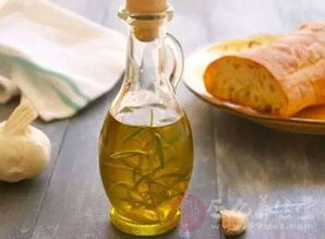 橄榄油美容方法(橄榄油美容方法大全橄榄油去除皱纹能吃吗),第2张 橄榄油美容方法(橄榄油美容方法大全橄榄油去除皱纹能吃吗),橄榄油美容方法(橄榄油美容方法大全橄榄油去除皱纹能吃吗),第2张