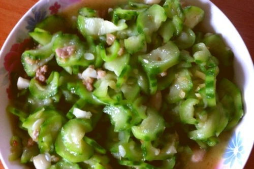 丝瓜的做法有哪些(丝瓜的做法大全最好吃),第2张 丝瓜的做法有哪些(丝瓜的做法大全最好吃),丝瓜的做法有哪些(丝瓜的做法大全最好吃),第2张