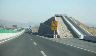 紧急避险车道(高速上紧急避险车道),第3张 紧急避险车道(高速上紧急避险车道),紧急避险车道(高速上紧急避险车道),第3张