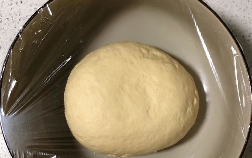 葱油拌面的家常做法简单(葱油饼的做法和配方 酥脆蓬松),第2张 葱油拌面的家常做法简单(葱油饼的做法和配方 酥脆蓬松),葱油拌面的家常做法简单(葱油饼的做法和配方 酥脆蓬松),第2张