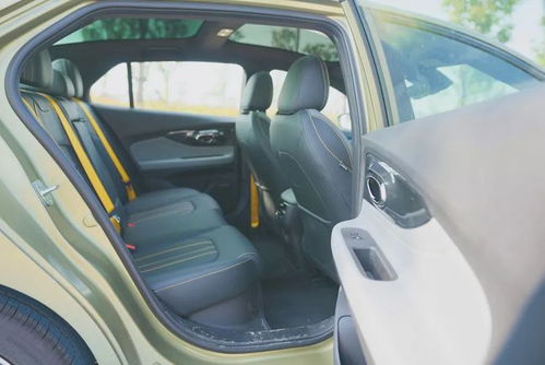 广汽传祺影豹(广汽传祺影豹是国产车还是合资车),第2张 广汽传祺影豹(广汽传祺影豹是国产车还是合资车),广汽传祺影豹(广汽传祺影豹是国产车还是合资车),第2张