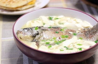 炖鱼汤用热水还是凉水（炖鱼汤用热水好还是凉水好）,炖鱼汤用热水还是凉水（炖鱼汤用热水好还是凉水好）,第1张