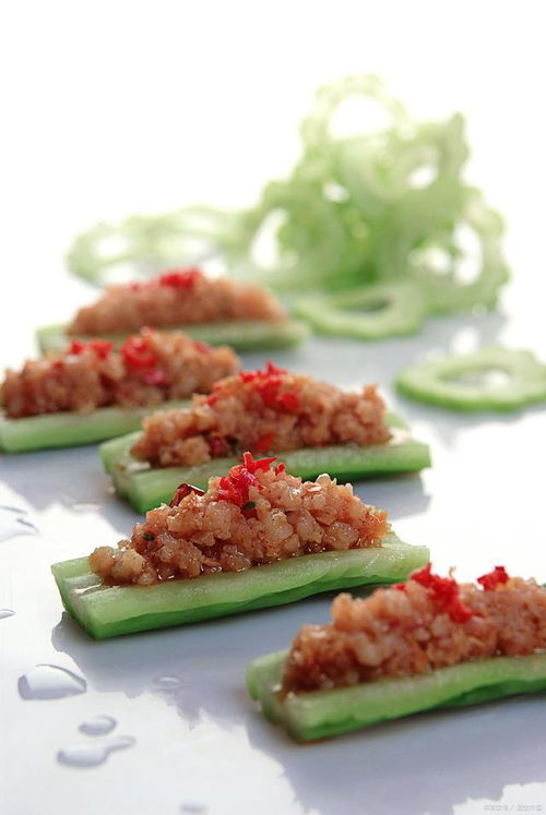 清蒸童子鸡要蒸多久（蒸童子鸡水开后蒸多久能熟）,清蒸童子鸡要蒸多久（蒸童子鸡水开后蒸多久能熟）,第1张