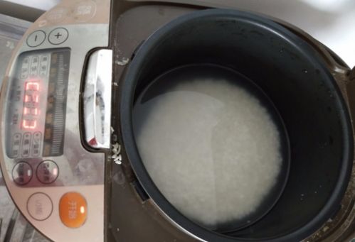 苏泊尔电饭煲使用（苏泊尔电饭煲使用视频）,苏泊尔电饭煲使用（苏泊尔电饭煲使用视频）,第3张