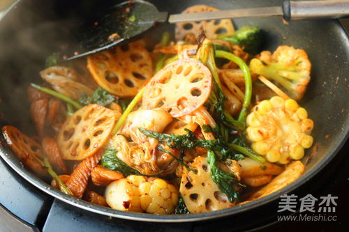 老母鸡汤的做法(月子老母鸡汤的做法),第1张 老母鸡汤的做法(月子老母鸡汤的做法),老母鸡汤的做法(月子老母鸡汤的做法),第1张