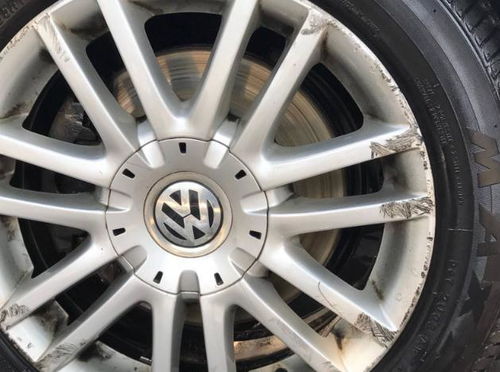 汽车轮毂刮花了怎么办(汽车轮毂刮花了怎么办,雅阁95代本田能修复吗),第1张 汽车轮毂刮花了怎么办(汽车轮毂刮花了怎么办,雅阁95代本田能修复吗),汽车轮毂刮花了怎么办(汽车轮毂刮花了怎么办,雅阁95代本田能修复吗),第1张