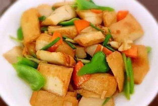 怎样炒胡萝卜片好吃(炒胡萝卜片儿的方法),第2张 怎样炒胡萝卜片好吃(炒胡萝卜片儿的方法),怎样炒胡萝卜片好吃(炒胡萝卜片儿的方法),第2张