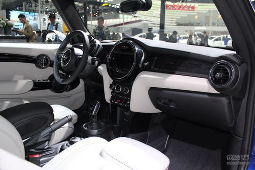 北京克莱斯勒300c(北京克莱斯勒300c倒车开关在哪),第1张 北京克莱斯勒300c(北京克莱斯勒300c倒车开关在哪),北京克莱斯勒300c(北京克莱斯勒300c倒车开关在哪),第1张