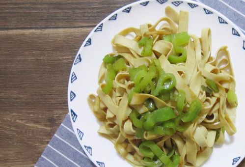 尖椒豆腐皮的家常做法(尖椒豆腐皮的家常做法视频),第3张 尖椒豆腐皮的家常做法(尖椒豆腐皮的家常做法视频),尖椒豆腐皮的家常做法(尖椒豆腐皮的家常做法视频),第3张