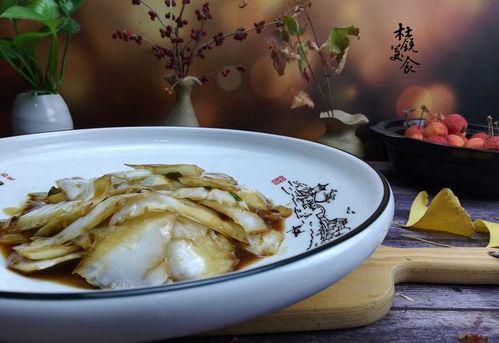 烟筒白菜(烟筒白菜的经典做法),第1张 烟筒白菜(烟筒白菜的经典做法),烟筒白菜(烟筒白菜的经典做法),第1张