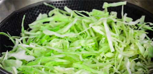 粉丝包菜的做法窍门（粉丝包菜怎么做的粉丝不粘连）,粉丝包菜的做法窍门（粉丝包菜怎么做的粉丝不粘连）,第3张