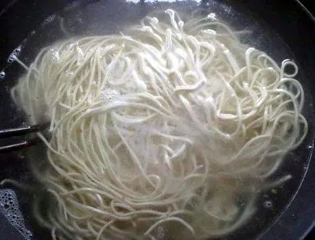 做粉条的方法和配料(在家做粉条的方法和配料),第1张 做粉条的方法和配料(在家做粉条的方法和配料),做粉条的方法和配料(在家做粉条的方法和配料),第1张