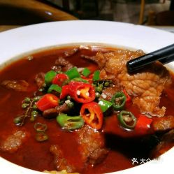 明星的座驾(明星的座驾都有哪些豪车),第3张 明星的座驾(明星的座驾都有哪些豪车),明星的座驾(明星的座驾都有哪些豪车),第3张