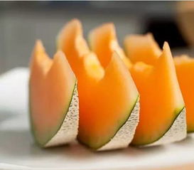 哈密瓜的功效（哈密瓜的功效与作用及营养）,哈密瓜的功效（哈密瓜的功效与作用及营养）,第2张